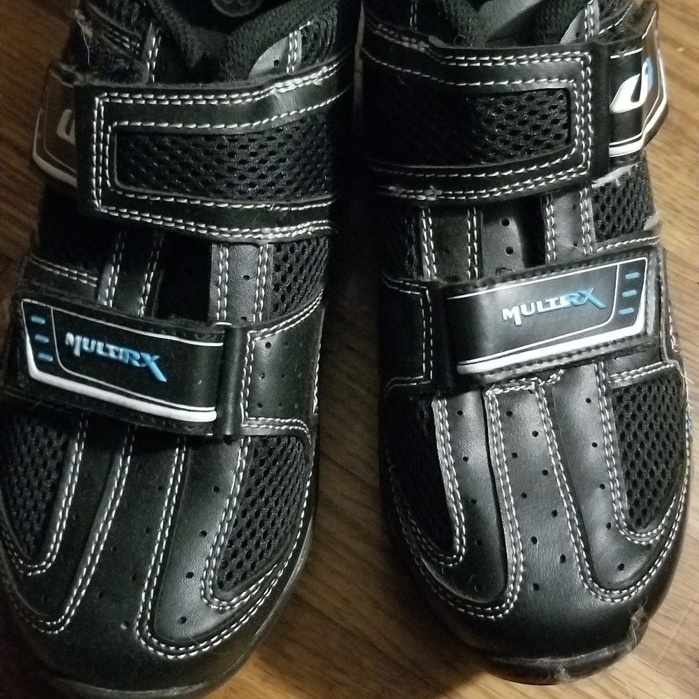 Cycling shoes